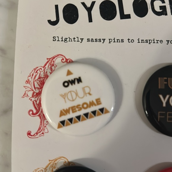 NWT Your joyalogists pins - Picture 2 of 5